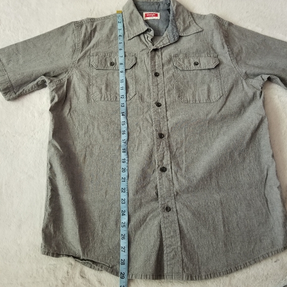 WRANGLER Set of 2 Woven Twill Classic Short Sleeve Shirts Size M - Picture 12 of 13